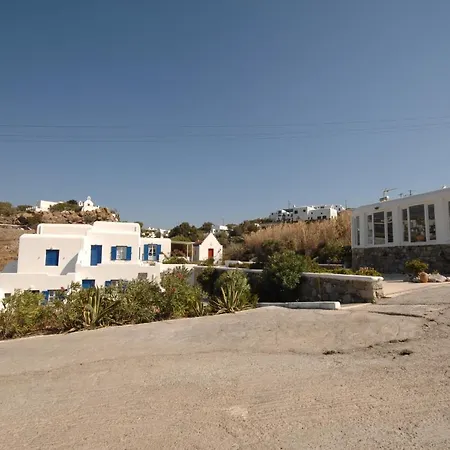 Ξενοδοχείο με διαμερίσματα Margarita