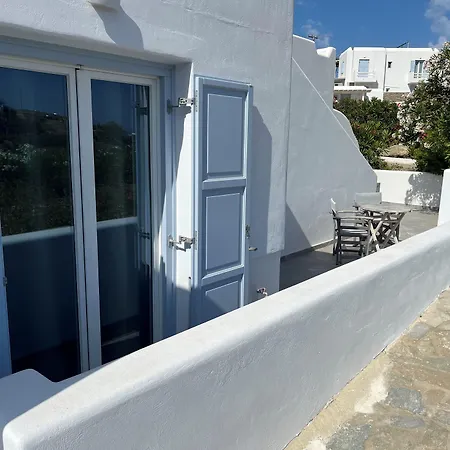 Ξενοδοχείο με διαμερίσματα Margarita 4*