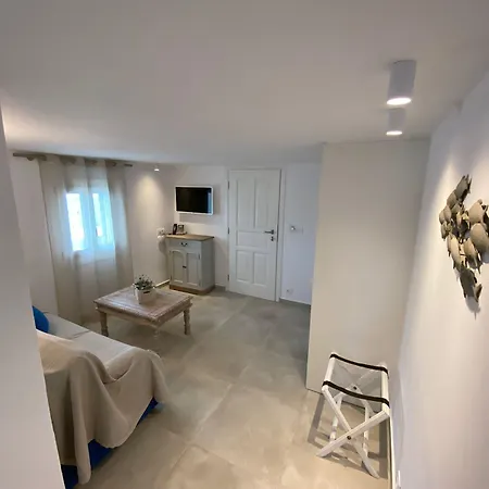 مارغريتا Mykonos Town