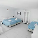 مارغريتا Mykonos Town